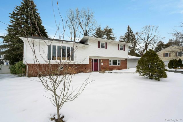 84 Palmer Avenue, Scarsdale, NY 10583