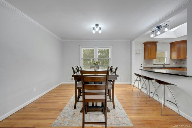 84 Palmer Avenue, Scarsdale, NY 10583