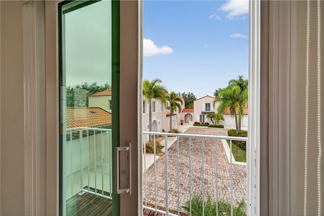 4777 Wood Duck Circle, Vero Beach, FL 32967