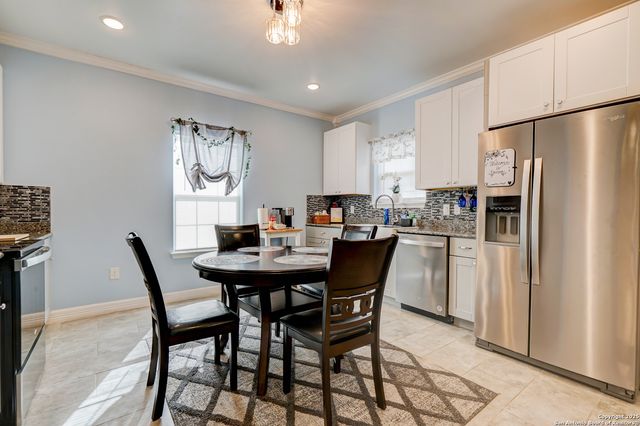 1503 Edison Dr, San Antonio, TX 78201