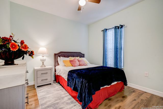 1503 Edison Dr, San Antonio, TX 78201