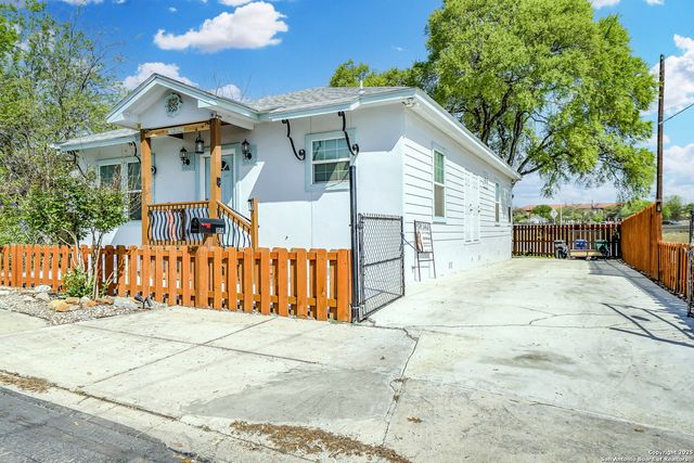 1503 Edison Dr, San Antonio, TX 78201