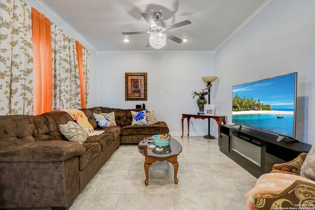 1503 Edison Dr, San Antonio, TX 78201