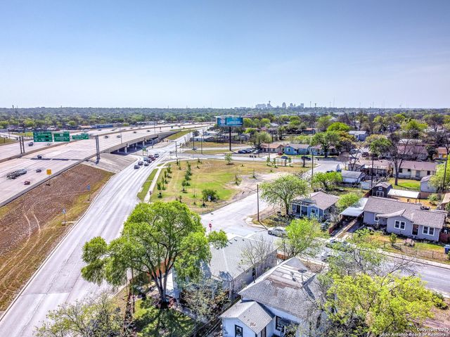 1503 Edison Dr, San Antonio, TX 78201