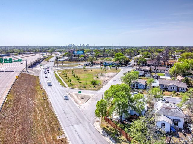 1503 Edison Dr, San Antonio, TX 78201