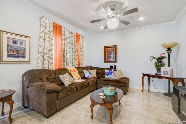 1503 Edison Dr, San Antonio, TX 78201