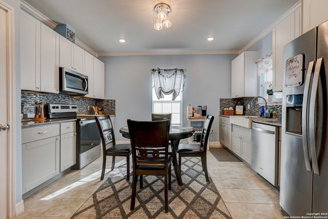 1503 Edison Dr, San Antonio, TX 78201