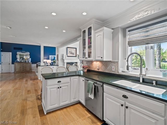 4534 Bellerive Court, Avon, OH 44011
