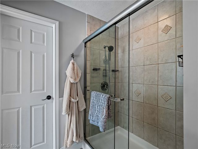 4534 Bellerive Court, Avon, OH 44011