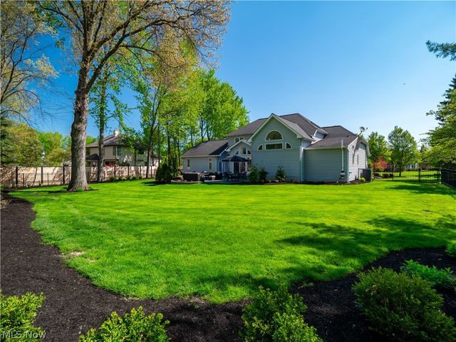 4534 Bellerive Court, Avon, OH 44011