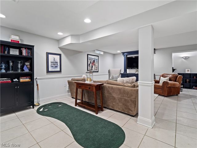 4534 Bellerive Court, Avon, OH 44011