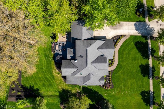 4534 Bellerive Court, Avon, OH 44011