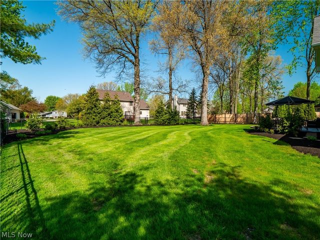 4534 Bellerive Court, Avon, OH 44011