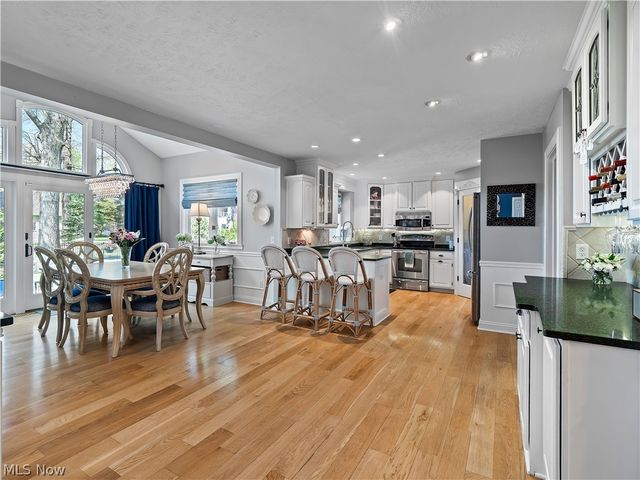4534 Bellerive Court, Avon, OH 44011
