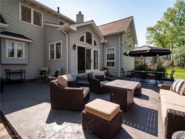 4534 Bellerive Court, Avon, OH 44011