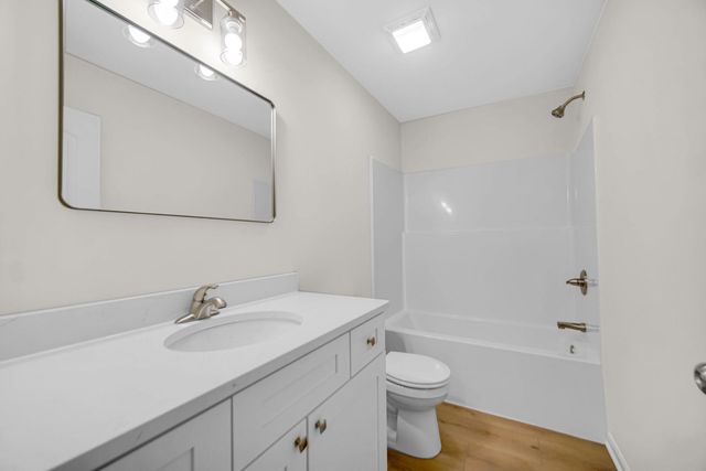 5856 Grand Slam Avenue, Portage, IN 46368