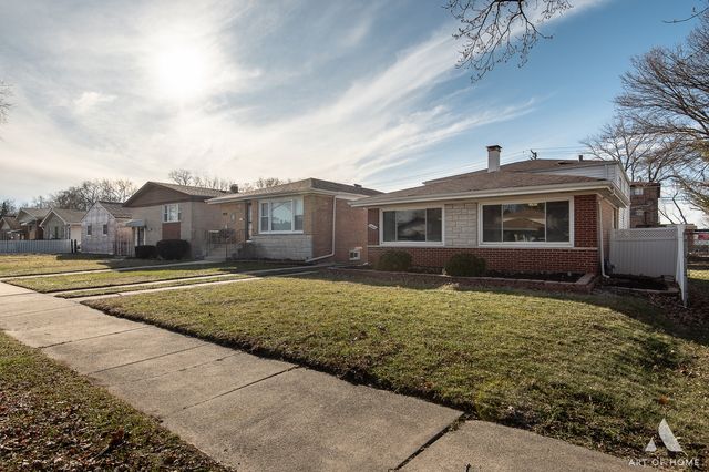14024 S Saginaw Avenue, Burnham, IL 60633
