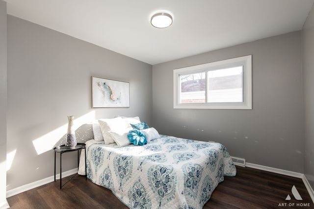 14024 S Saginaw Avenue, Burnham, IL 60633