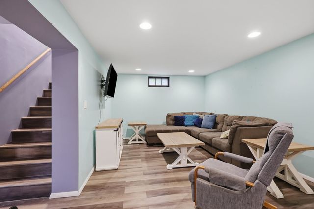 1120 W Lombard Street, Davenport, IA 52804