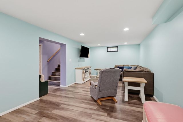 1120 W Lombard Street, Davenport, IA 52804