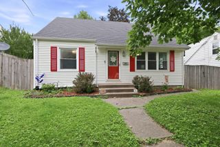 1120 W Lombard Street, Davenport, IA 52804