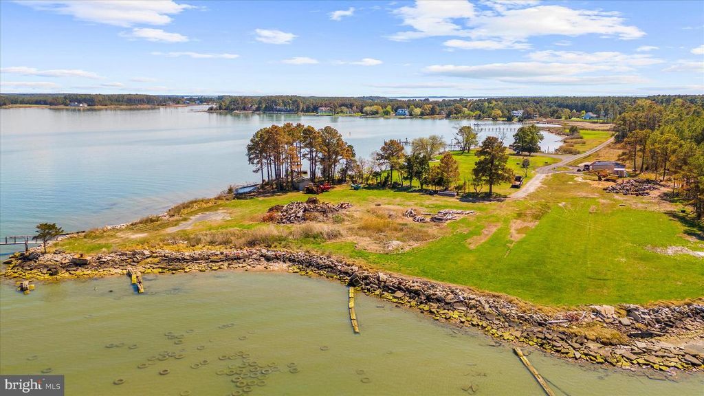 Image 21 of property listing at CONDON RD, Cambridge, MD 21613
