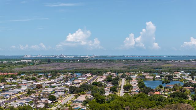 275 Spring Drive 4, Merritt Island, FL 32953