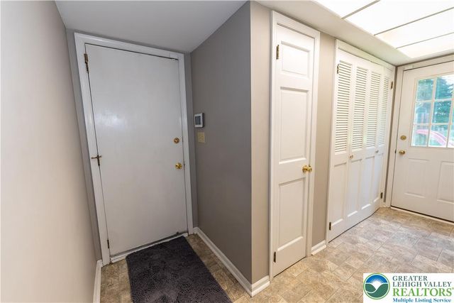 4290 Ascot Circle, Lower Macungie Twp, PA 18103