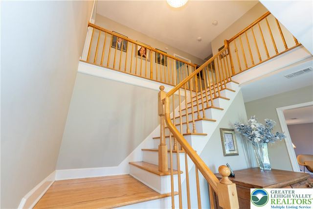 4290 Ascot Circle, Lower Macungie Twp, PA 18103