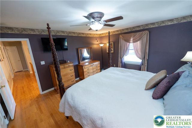 4290 Ascot Circle, Lower Macungie Twp, PA 18103