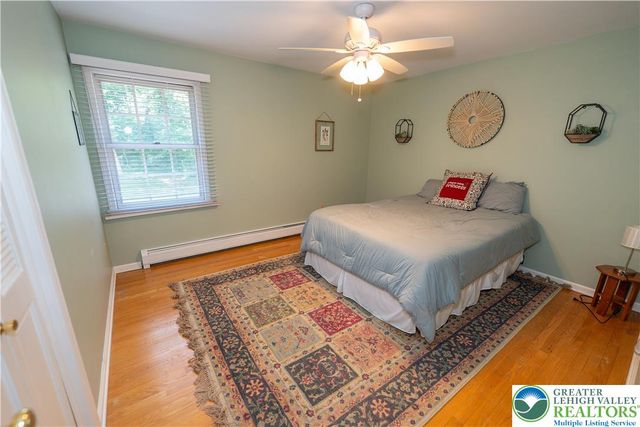 4290 Ascot Circle, Lower Macungie Twp, PA 18103