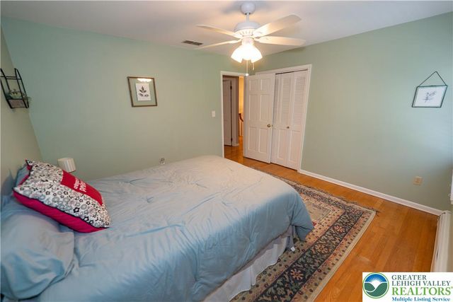 4290 Ascot Circle, Lower Macungie Twp, PA 18103