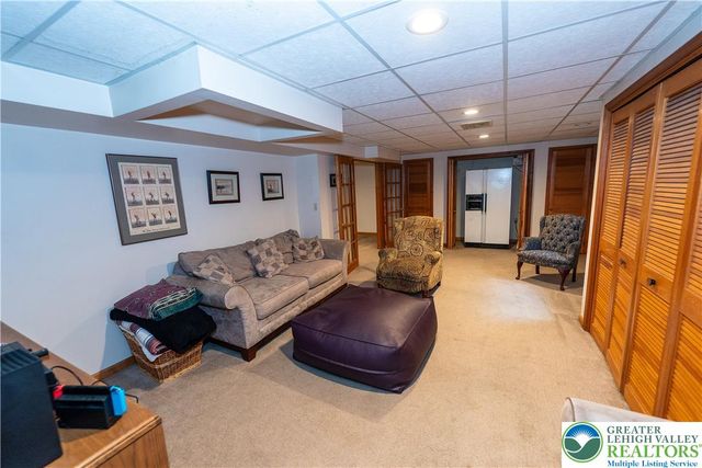 4290 Ascot Circle, Lower Macungie Twp, PA 18103