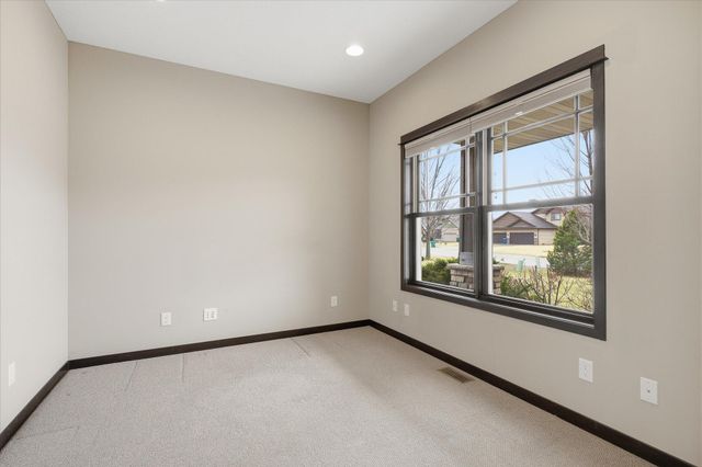 12822 Breckenridge Lane, Rogers, MN 55374