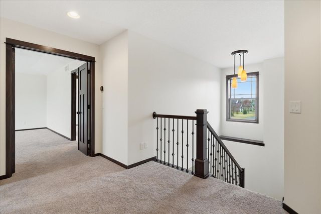 12822 Breckenridge Lane, Rogers, MN 55374