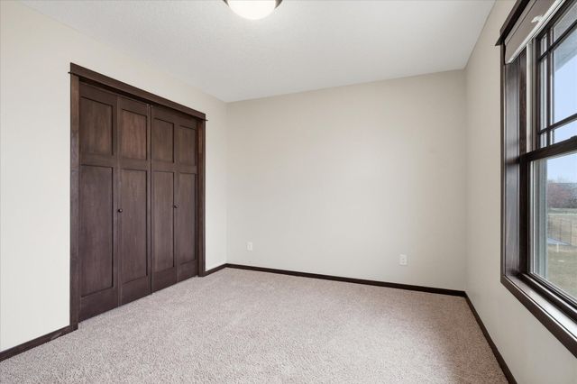 12822 Breckenridge Lane, Rogers, MN 55374