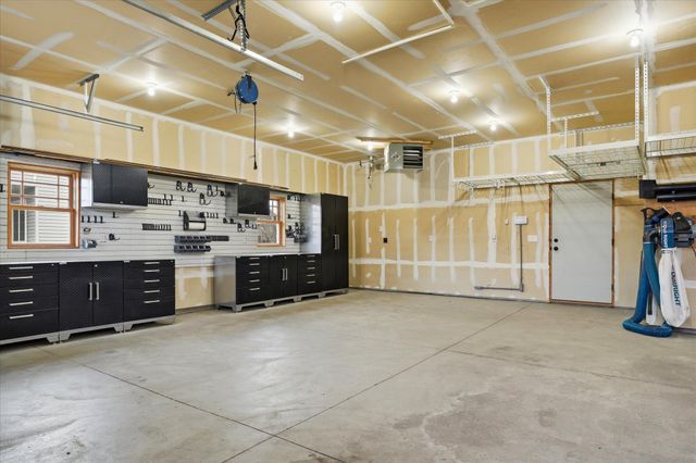 12822 Breckenridge Lane, Rogers, MN 55374