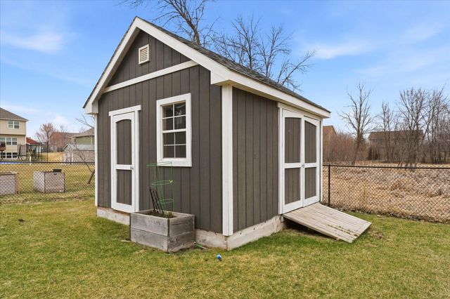 12822 Breckenridge Lane, Rogers, MN 55374