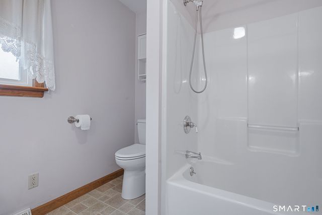 20 Breault Street, Putnam, CT 06260