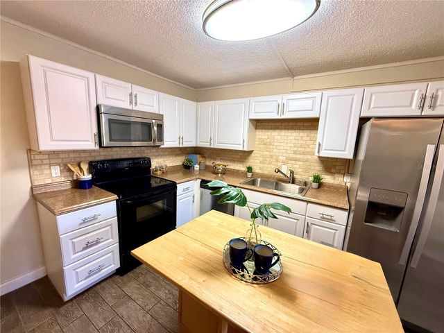 3824 SAXON DRIVE, New Smyrna Beach, FL 32169