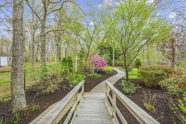 61 Continental Dr, Harwich, MA 02645