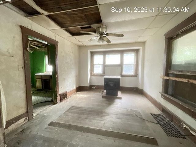 112 Lincoln Ct Court, Jackson, MI 49203