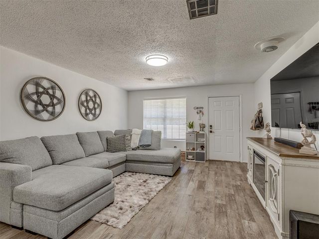 20239 Bern Lane, Tecumseh, OK 74873