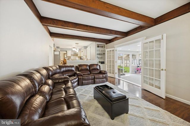 740 GRANT RD, Mount Laurel, NJ 08054