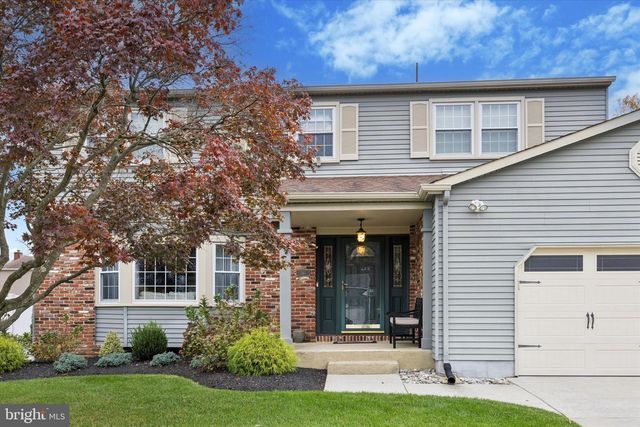 740 GRANT RD, Mount Laurel, NJ 08054