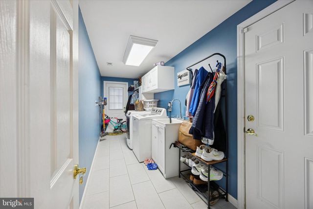 740 GRANT RD, Mount Laurel, NJ 08054