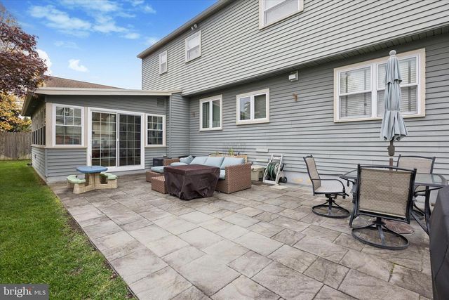 740 GRANT RD, Mount Laurel, NJ 08054
