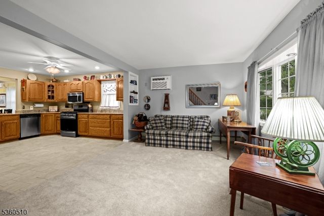 51 Sunrise Ter, Cedar Grove Twp., NJ 07009