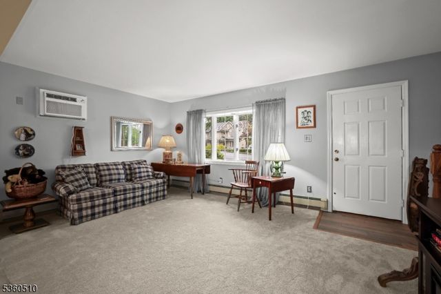 51 Sunrise Ter, Cedar Grove Twp., NJ 07009