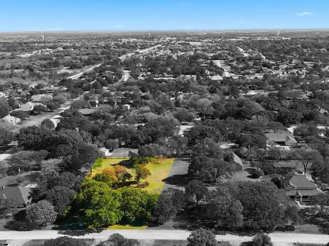 370 Oakview Drive, Double Oak, TX 75077